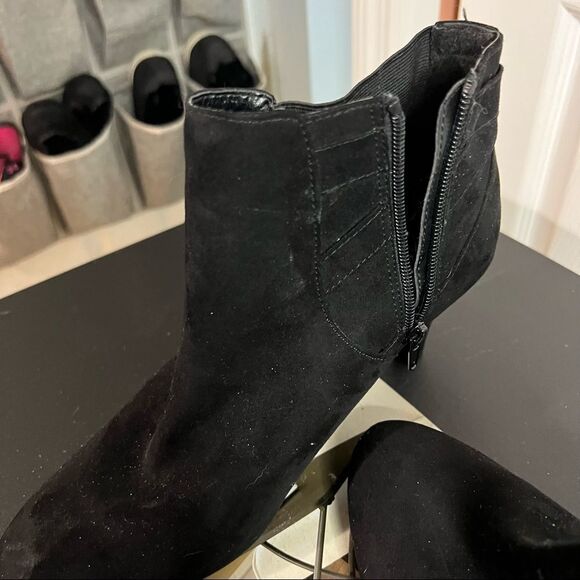 COPY - Black ankle boots size 10 rarely worn. - Picture 3 of 5